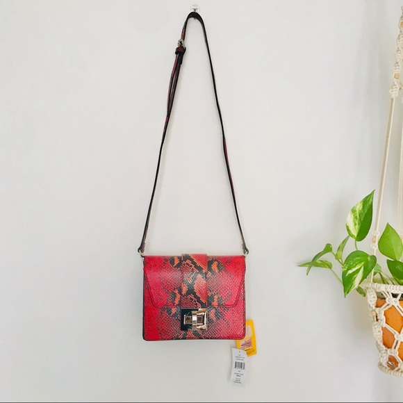 Valentino Shoulder Bag NEW - Picture 3 of 10